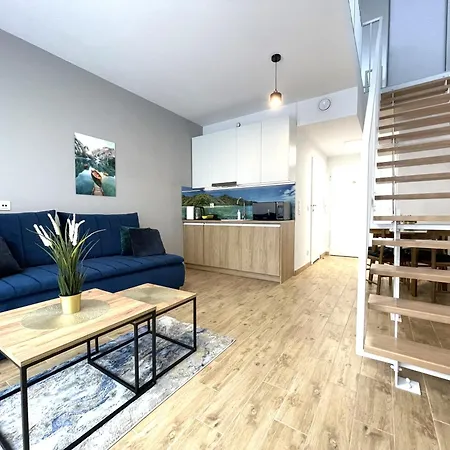 By The River - Center Διαμέρισμα