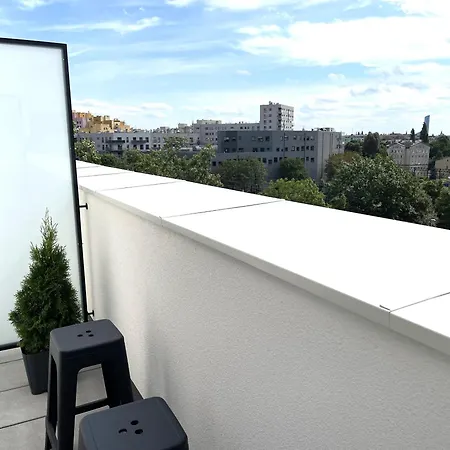 By The River - Center Διαμέρισμα Βρότσλαβ